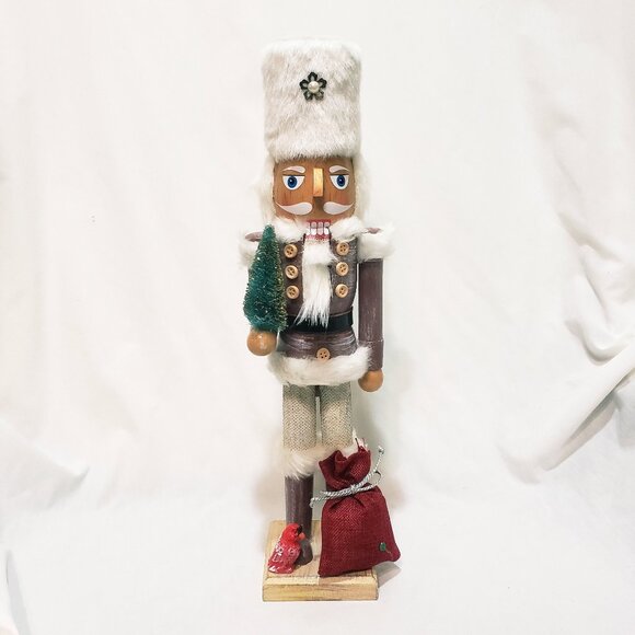 Nutcracker Christmas Tree 16" Figurine Wooden 2017 Hand Painted Red Bird Bag - Picture 1 of 11